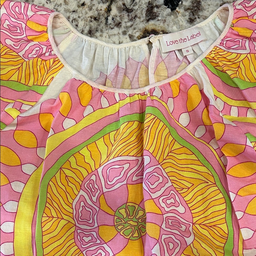 Love the Label Pink & Yellow Printed Women’s Blouse